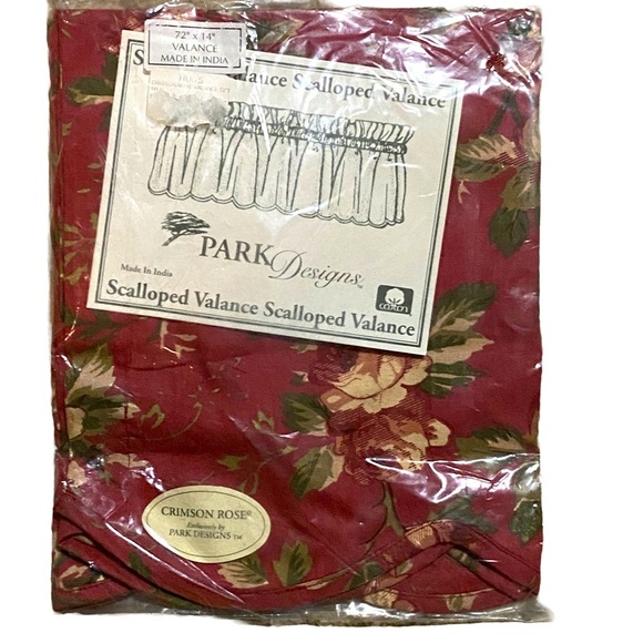 Park Designs Vintage Farmhouse Design Scalloped Valance In Crimson Red Rose. - Picture 1 of 4